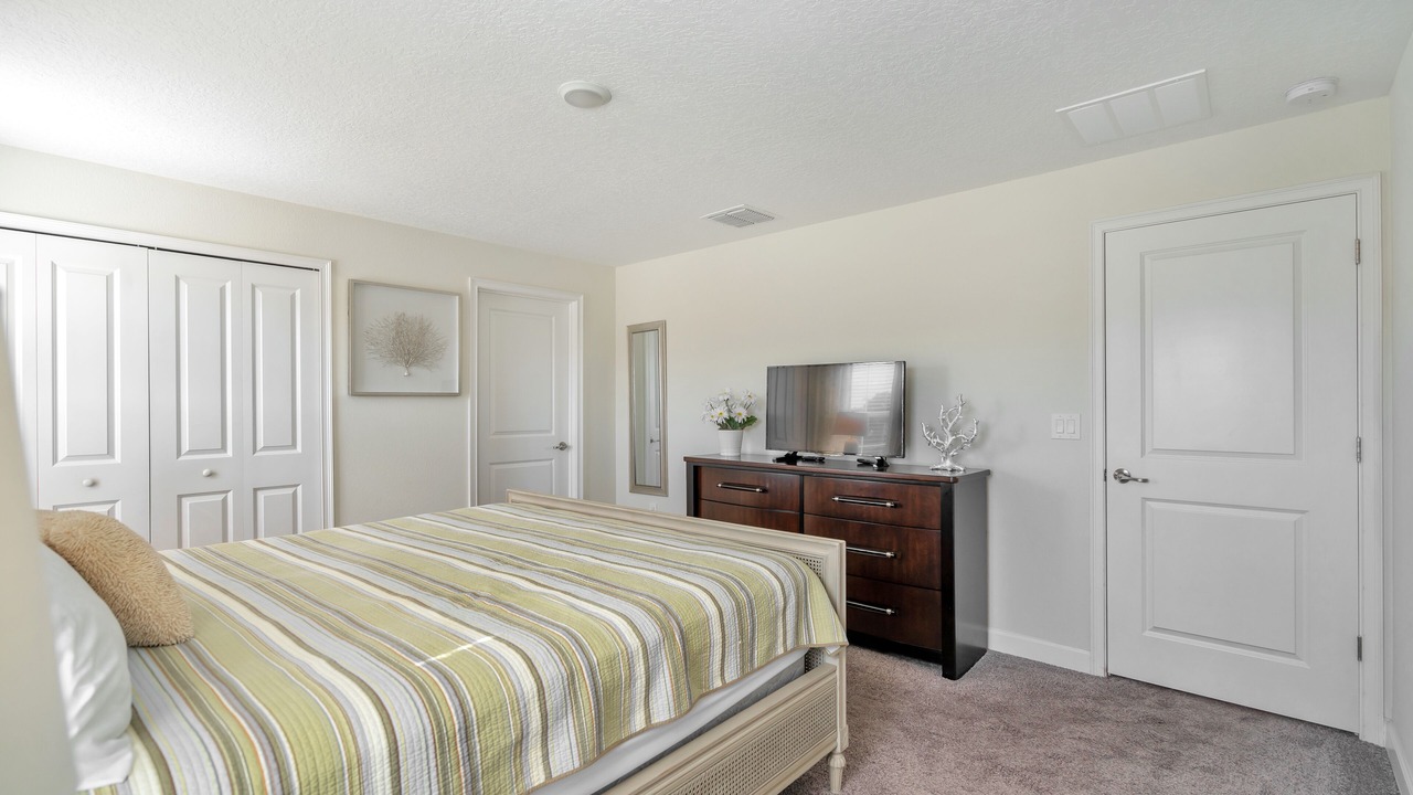 Photo of Bedroom in Davenport