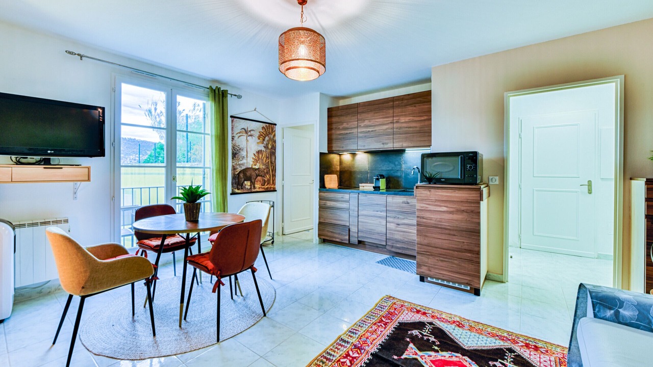 Photo of Livingroom in Old Town
