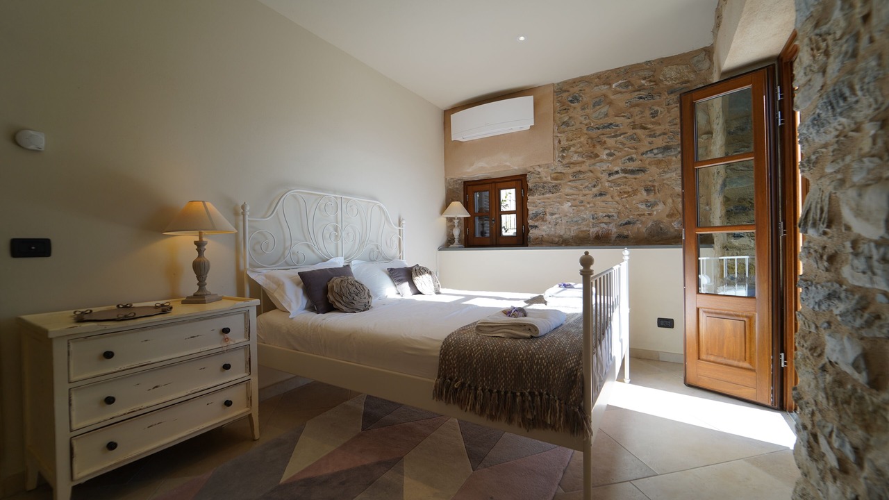 Photo of Bedroom in Licciana Nardi