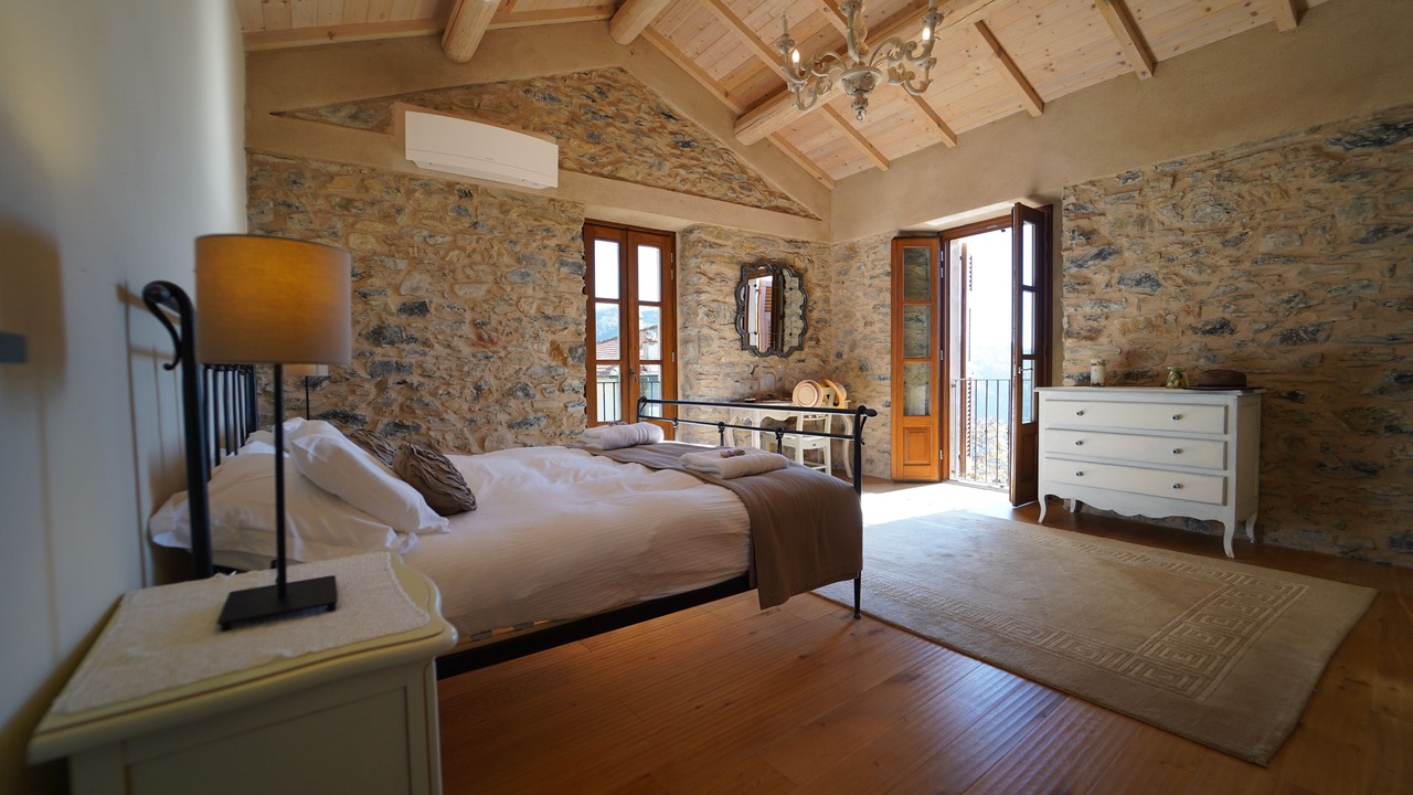 Photo of Bedroom in Licciana Nardi