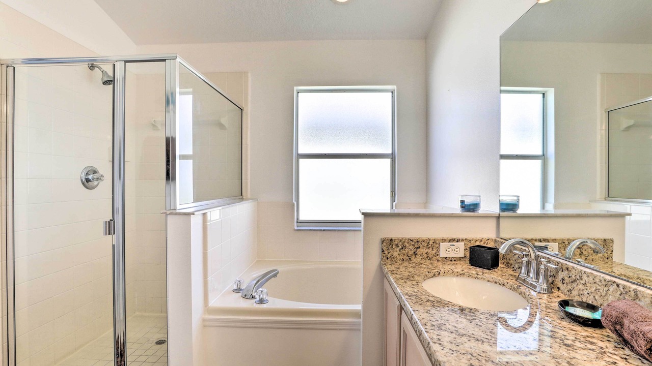 Photo of Bathroom in Eagle Pointe South