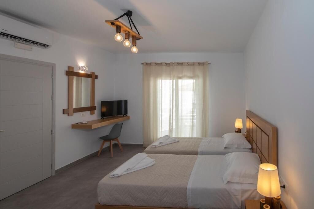 Photo of Bedroom in Perissa