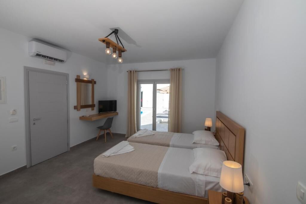 Photo of Bedroom in Perissa