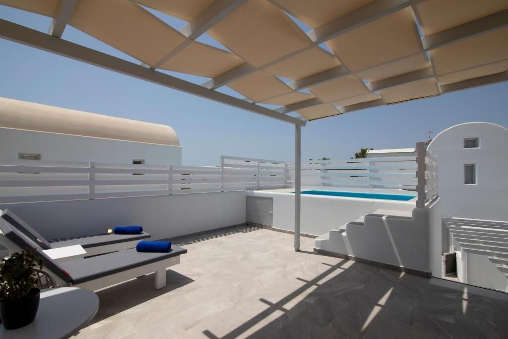 Photo of Outdoor in Perissa