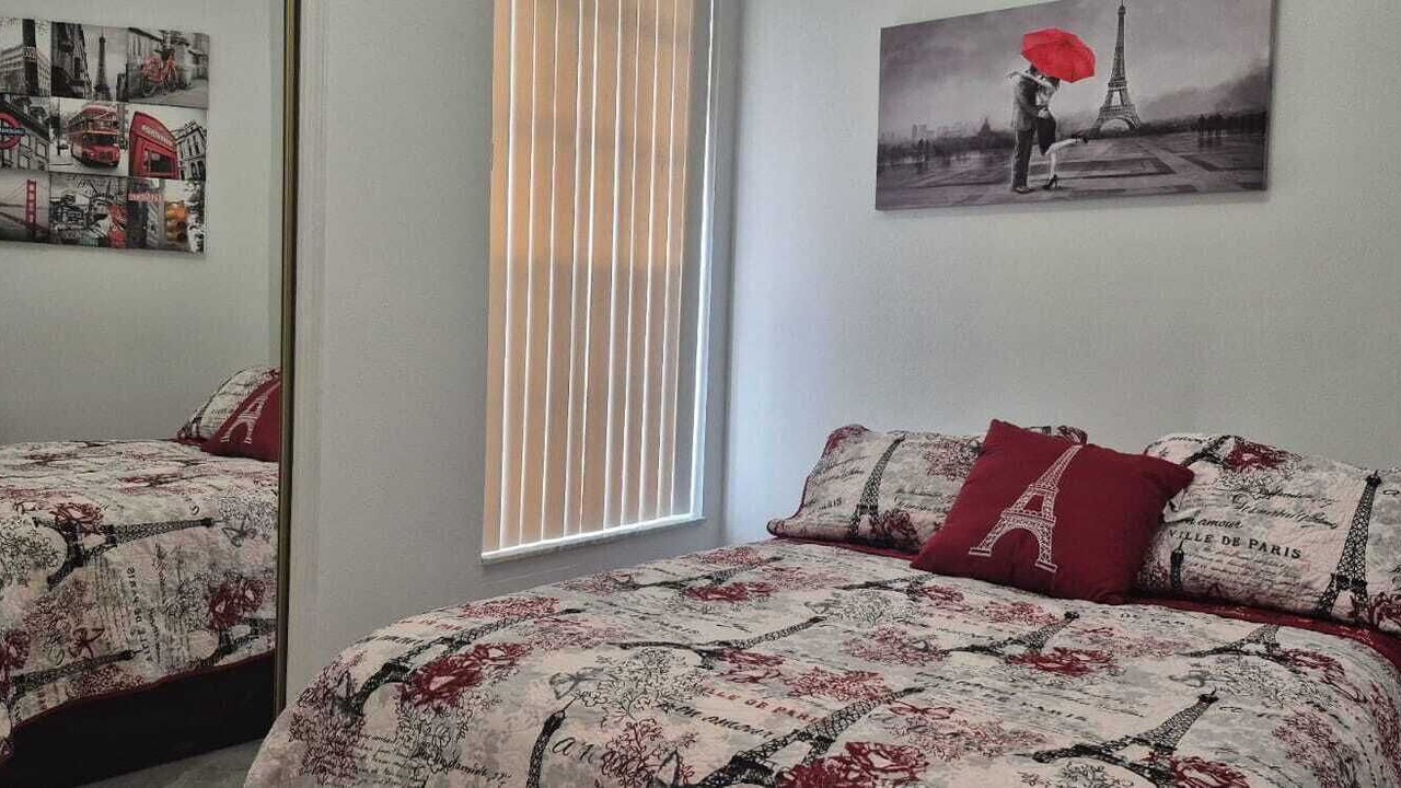 Photo of Bedroom in Meadow Woods