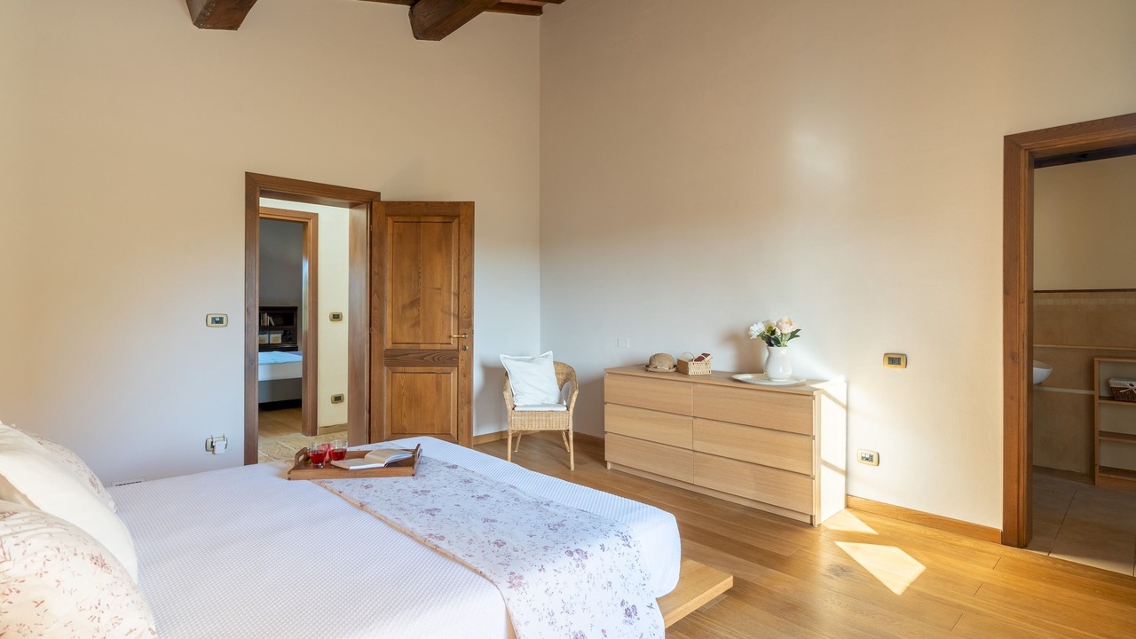 Photo of Bedroom in Lari