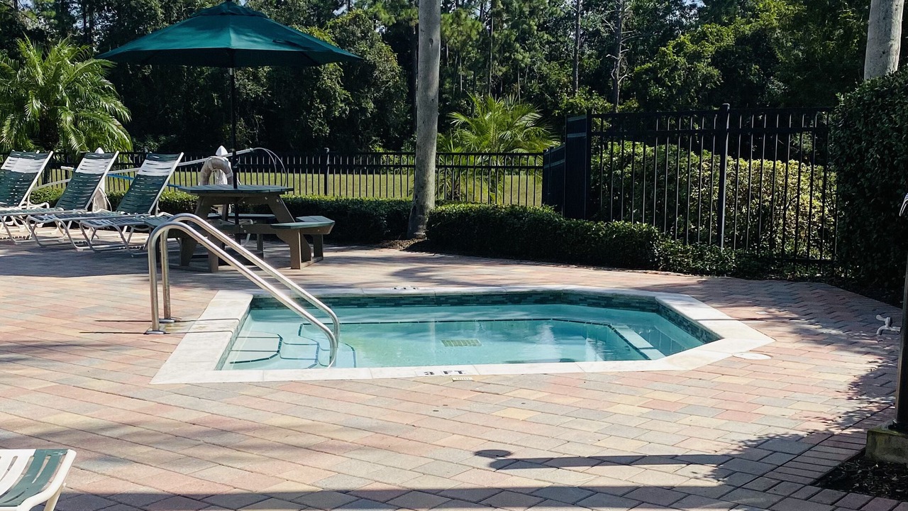 Photo of Outdoor in Sunset Lakes