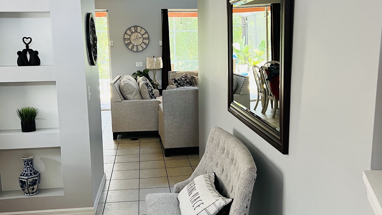 Photo of Bedroom in Sunset Lakes