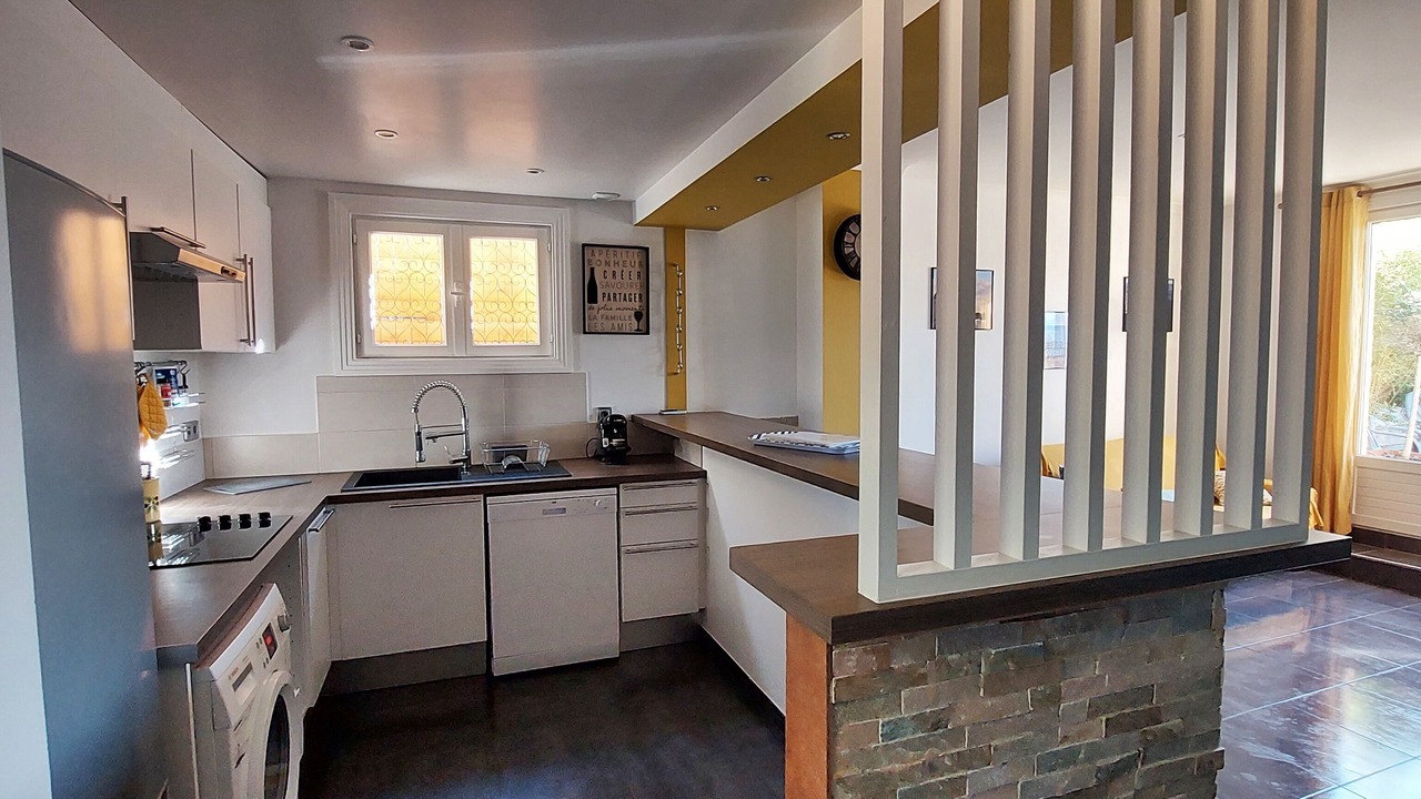 Photo of Kitchen in Saint-Roman