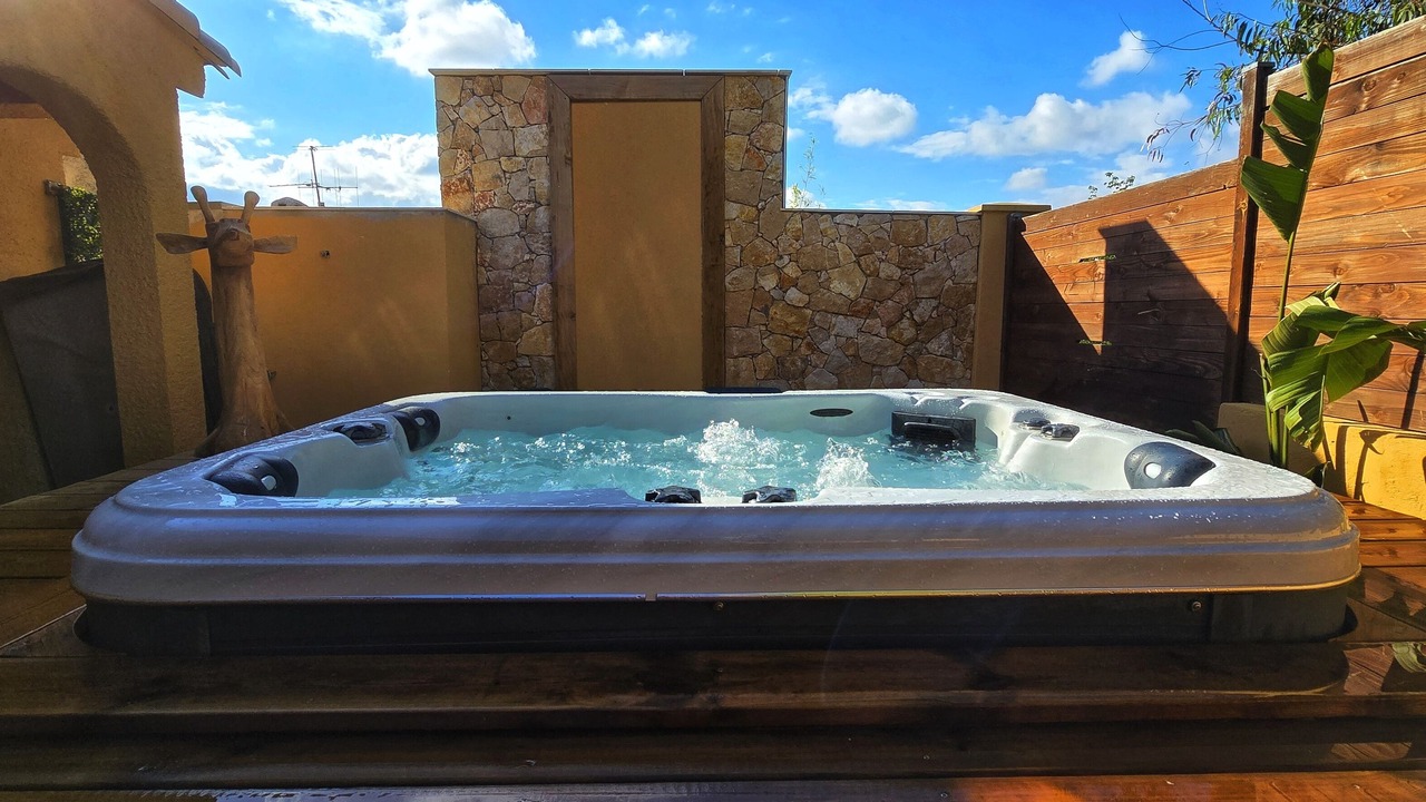 Photo of Outdoor in Saint-Roman