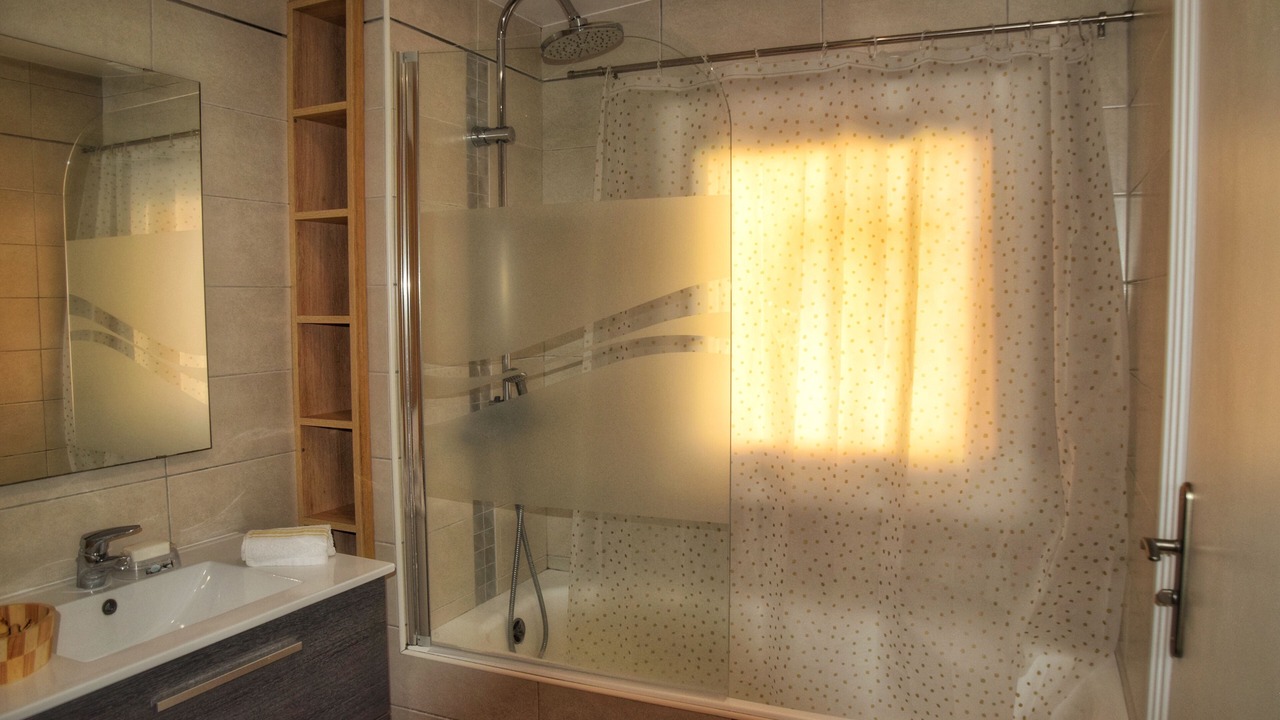 Photo of Bathroom in Saint-Roman