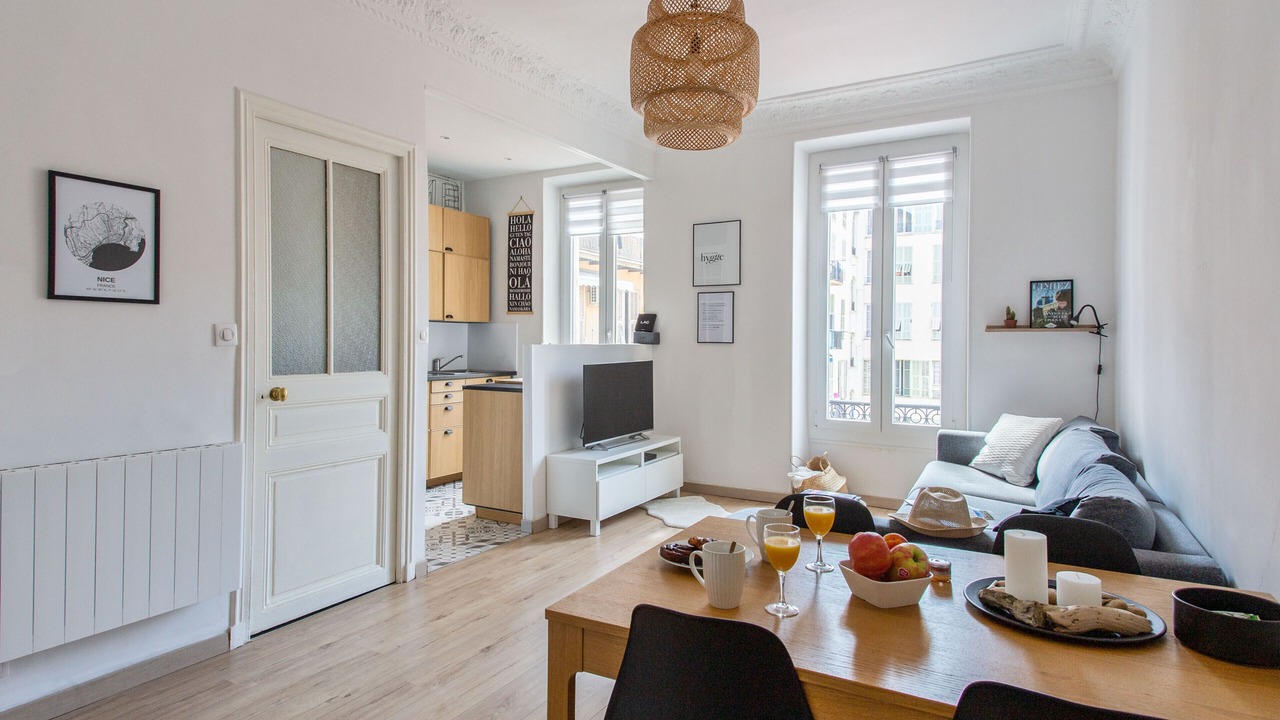 Photo of Livingroom in Lepante Quarter