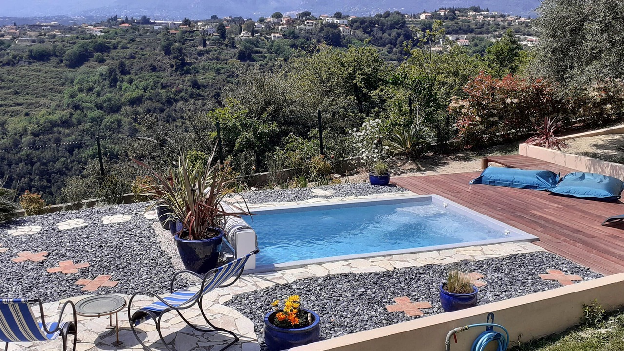 Photo of Outdoor in Saint Pierre de Feric