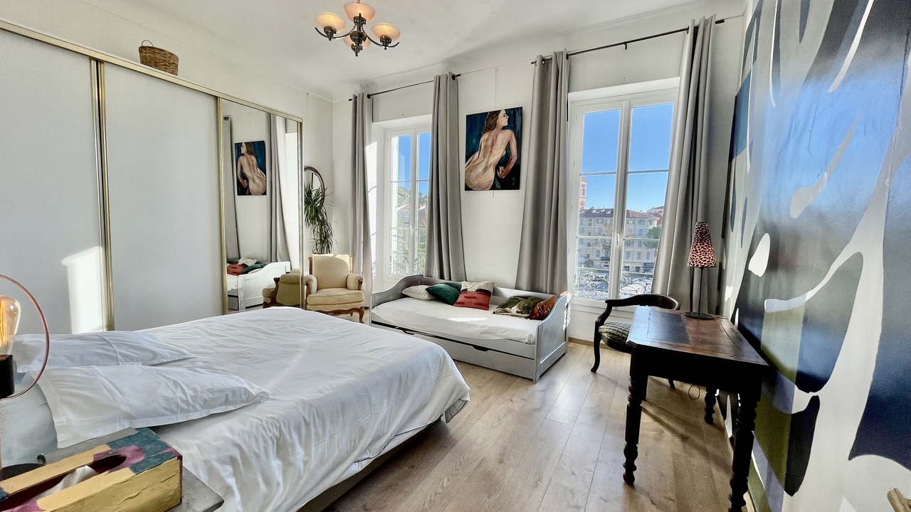 Photo of Bedroom in Carre d'Or