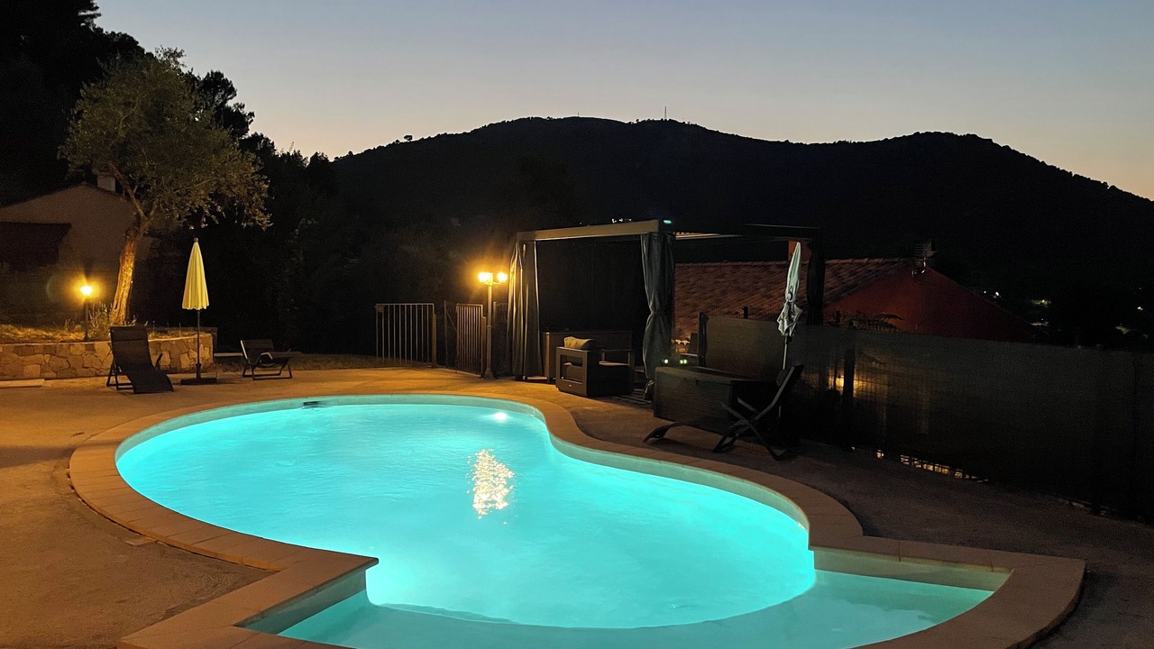 Photo of Outdoor in Drap