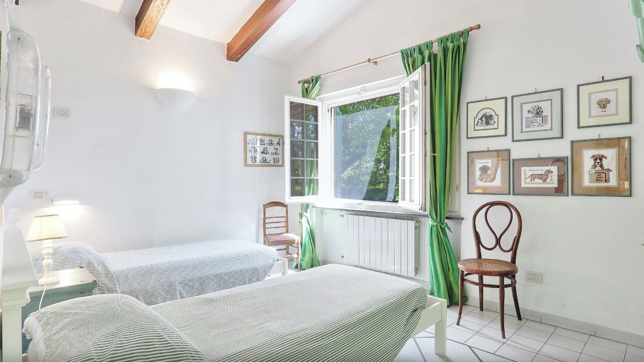 Photo of Bedroom in Poveromo
