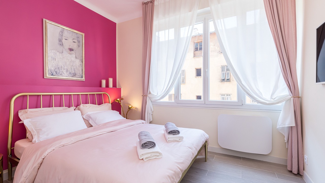 Photo of Bedroom in Riquier