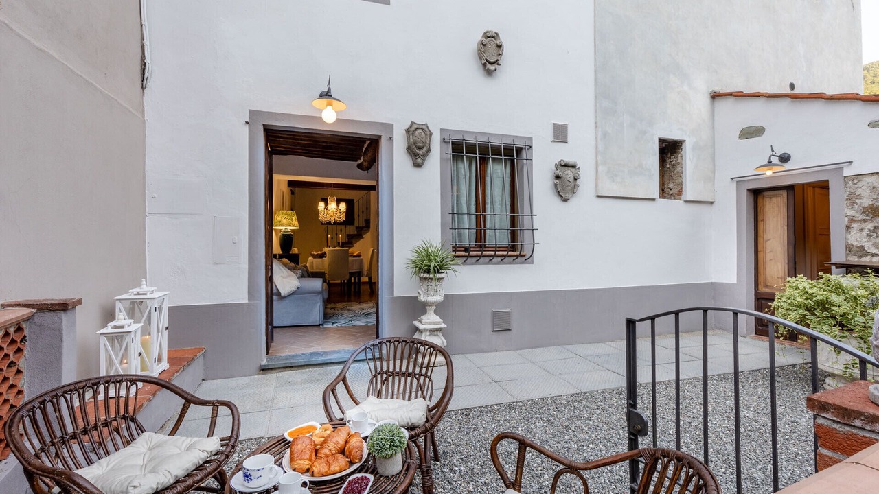 Photo of Patio Balcony in Vorno