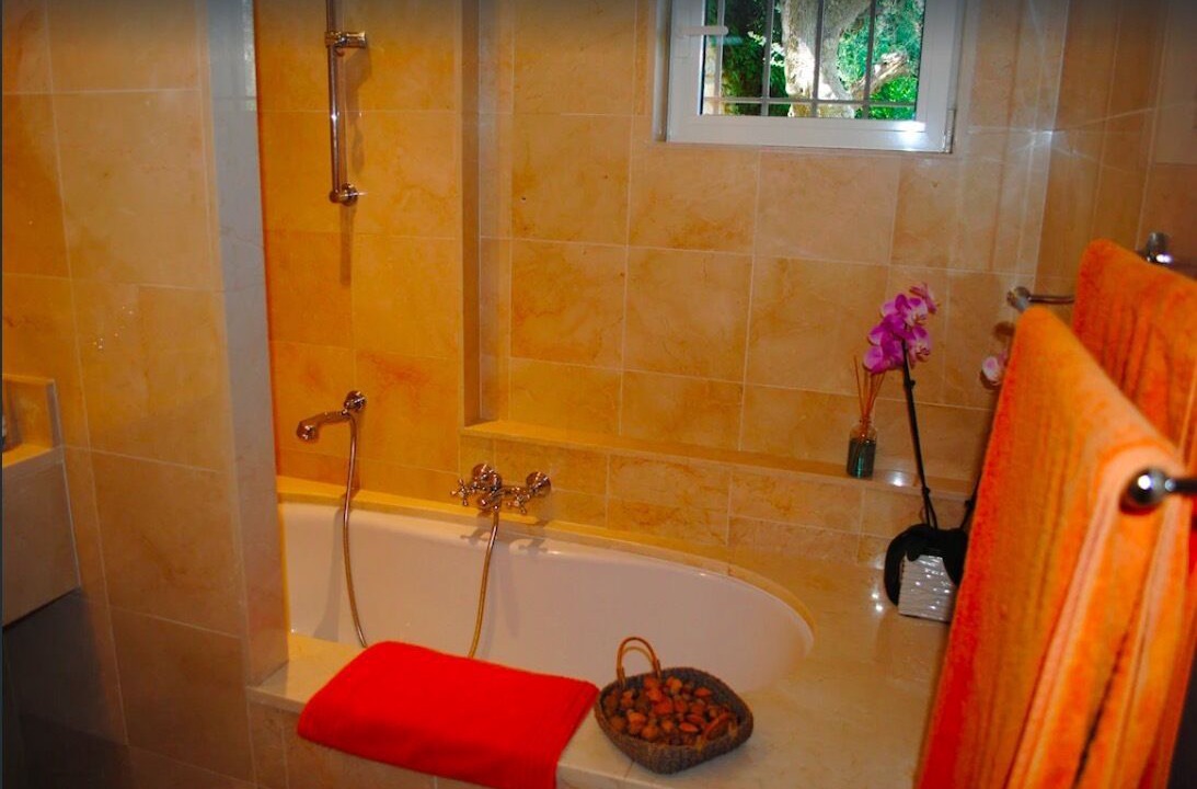 Photo of Bathroom in Beaulieu-sur-Mer