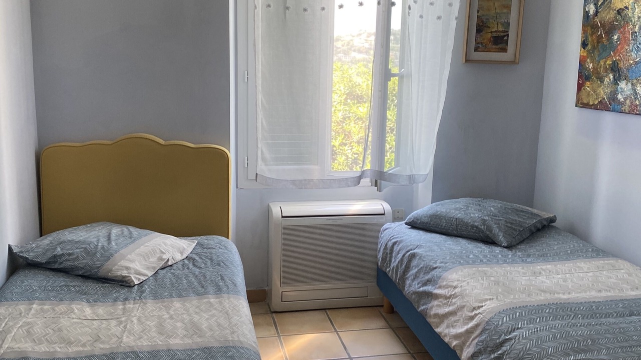 Photo of Bedroom in Saint-Andre-de-la-Roche