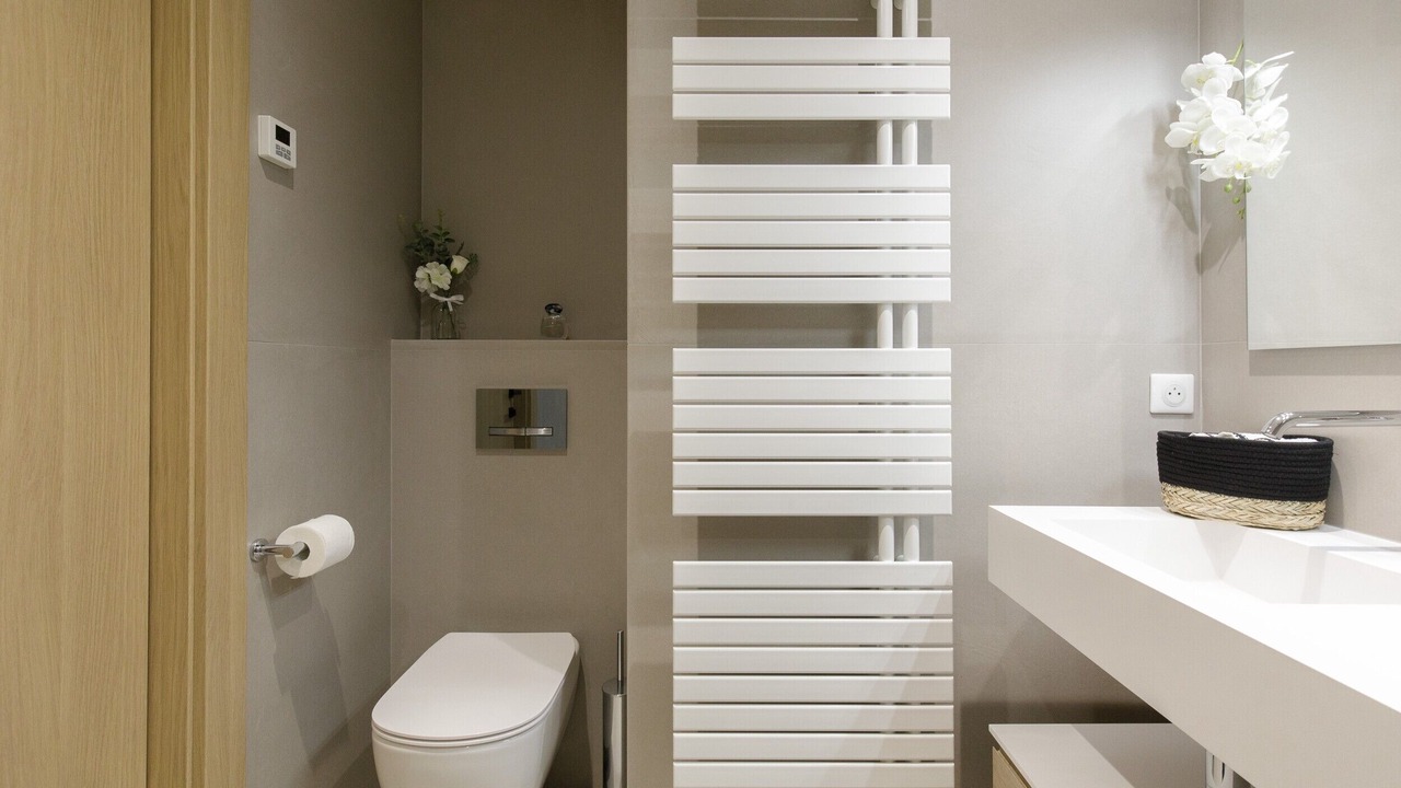 Photo of Bathroom in Antibes City Centre