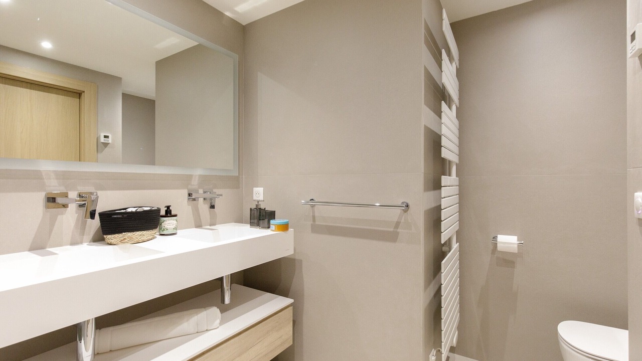 Photo of Bathroom in Antibes City Centre