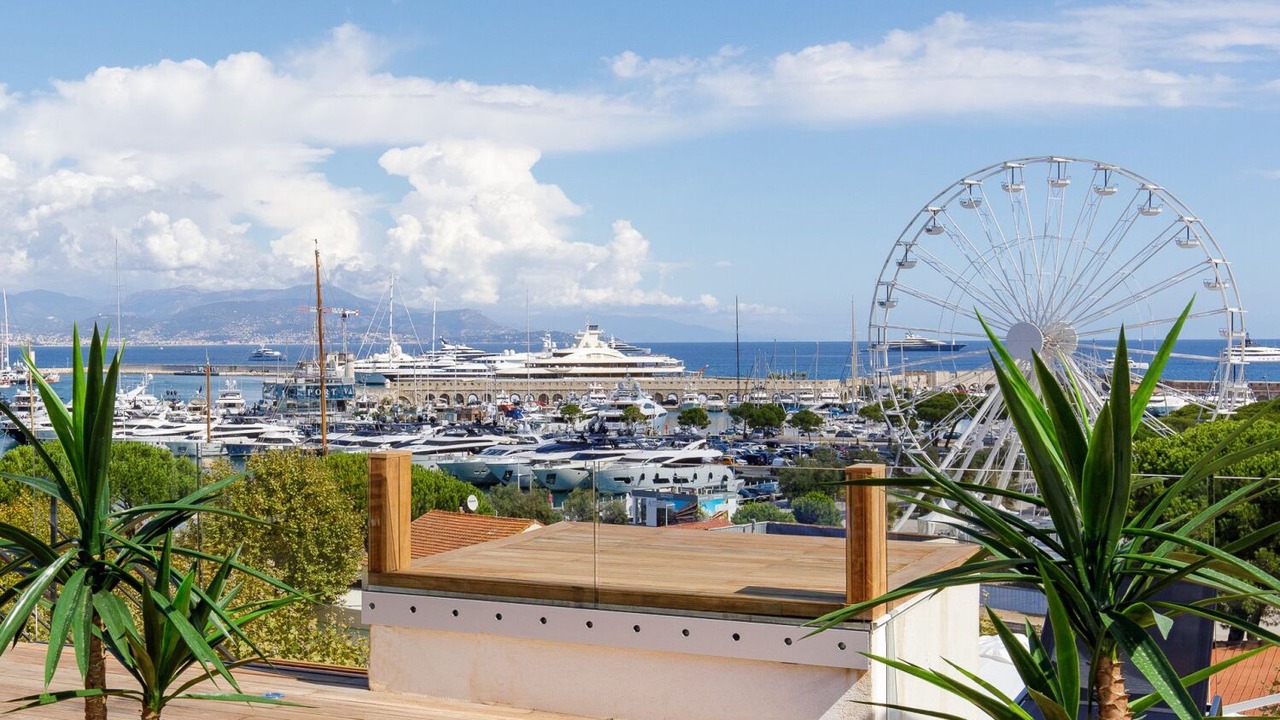 Photo of Outdoor in Antibes City Centre