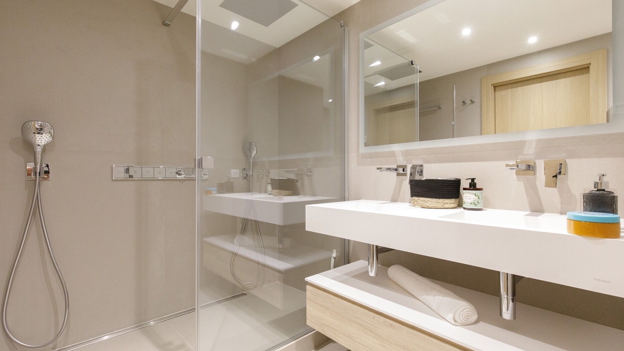 Photo of Bathroom in Antibes City Centre