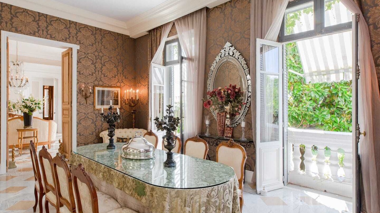 Photo of Bedroom in Cap-d'Antibes