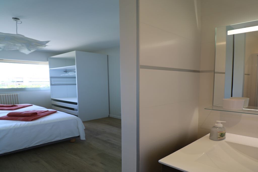 Photo of Bedroom in Saint-Laurent-du-Var
