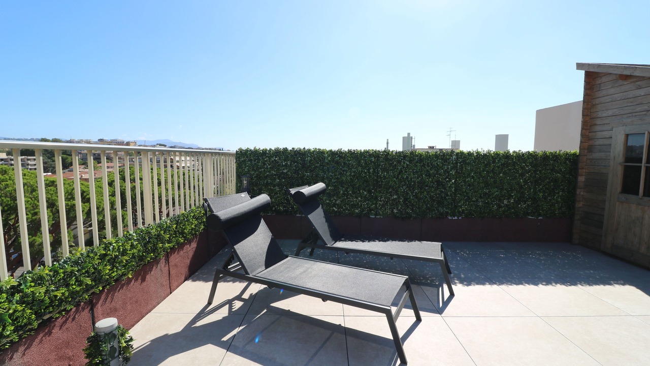 Photo of Patio Balcony in Saint-Laurent-du-Var