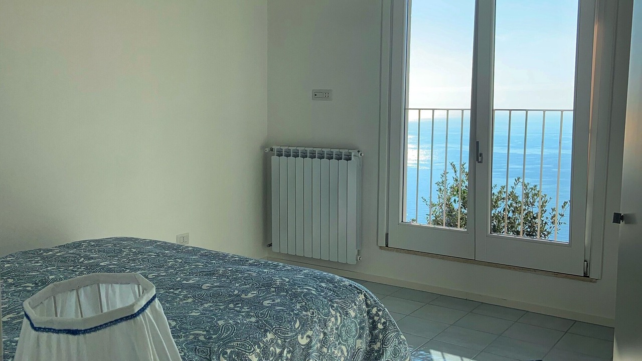 Photo of Bedroom in Montepertuso
