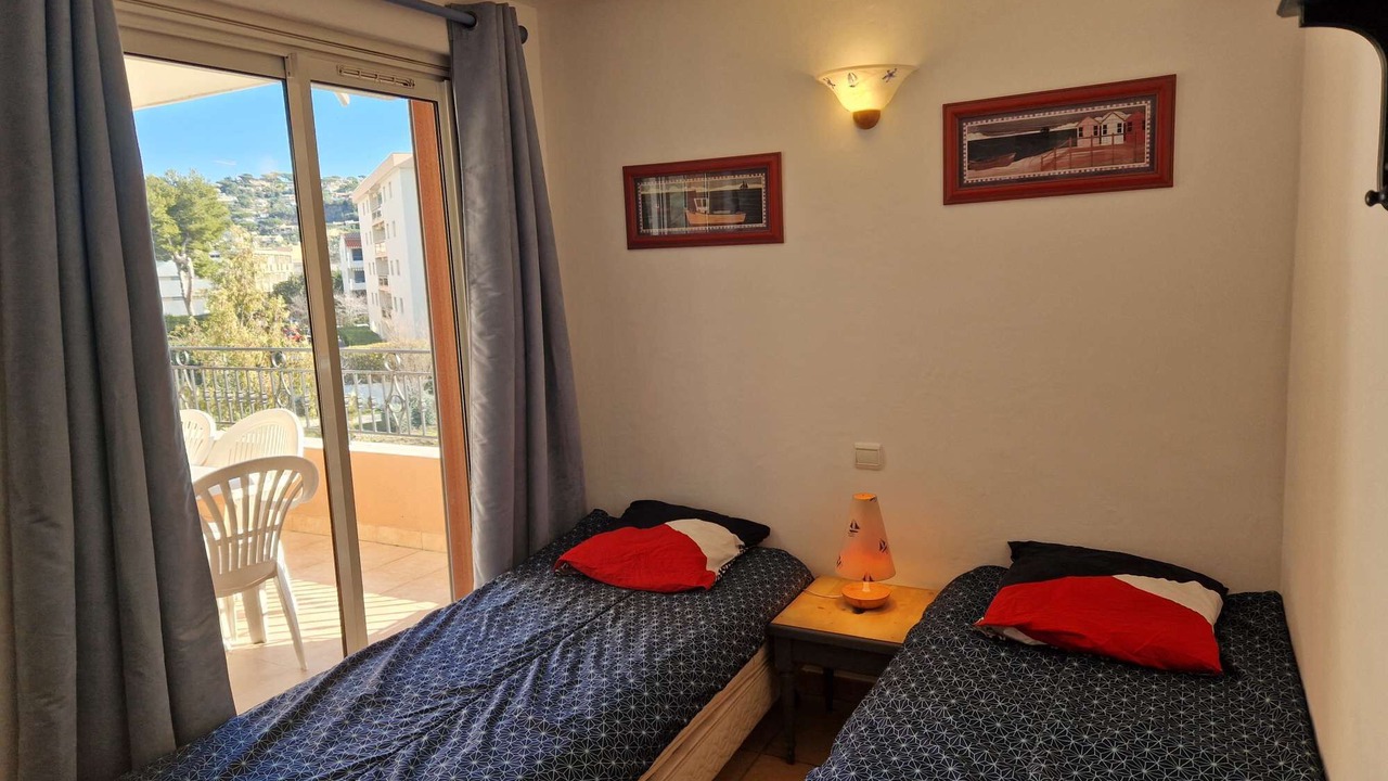Photo of Bedroom in Sainte-Maxime City Centre