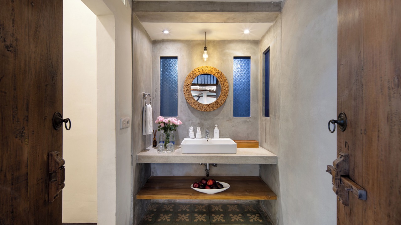 Photo of Bathroom in Drupadi