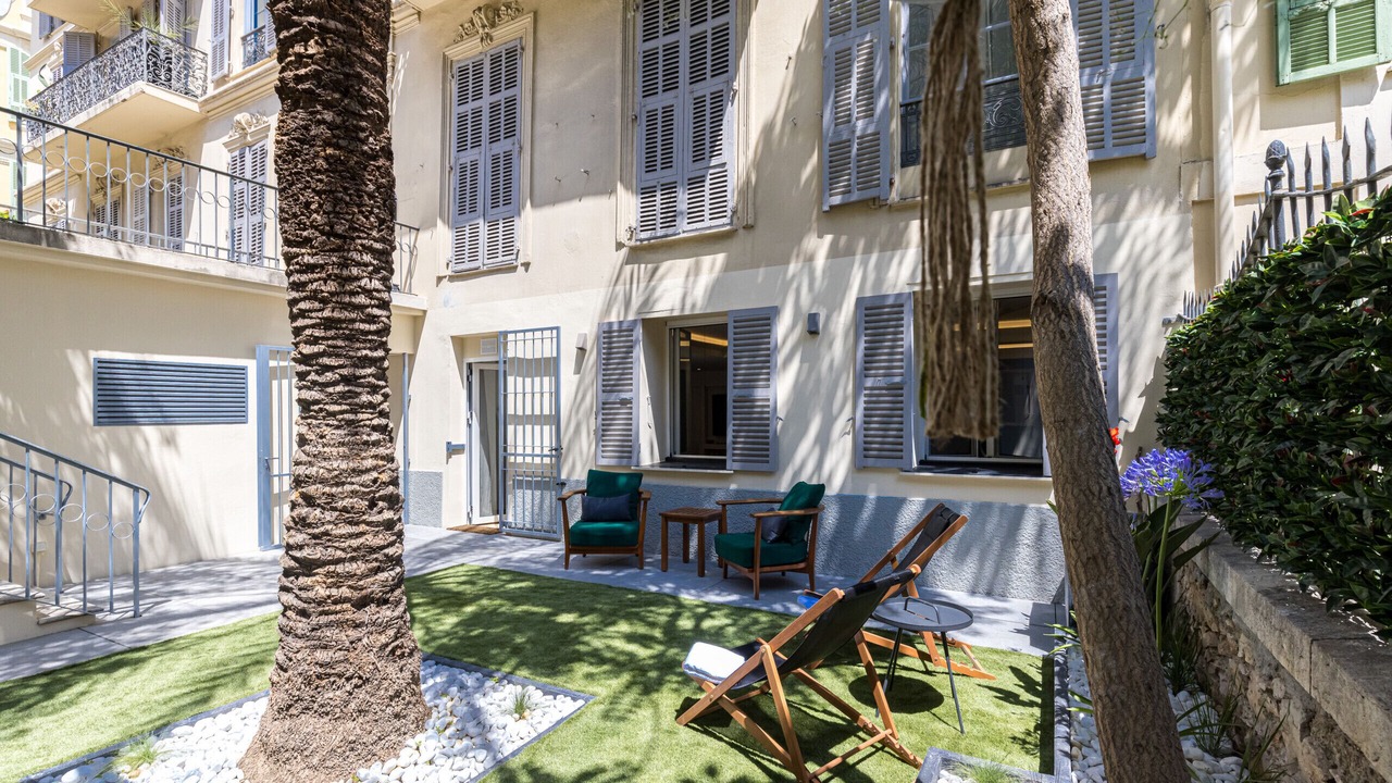 Photo of Patio Balcony in Carabacel