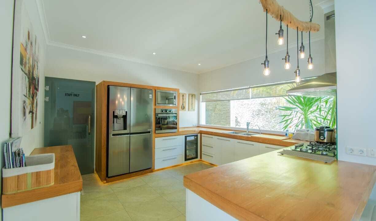 Photo of Kitchen in Umeanyar