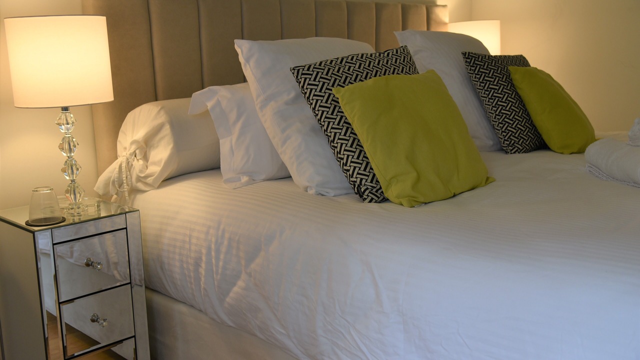 Photo of Bedroom in Cannes City Centre