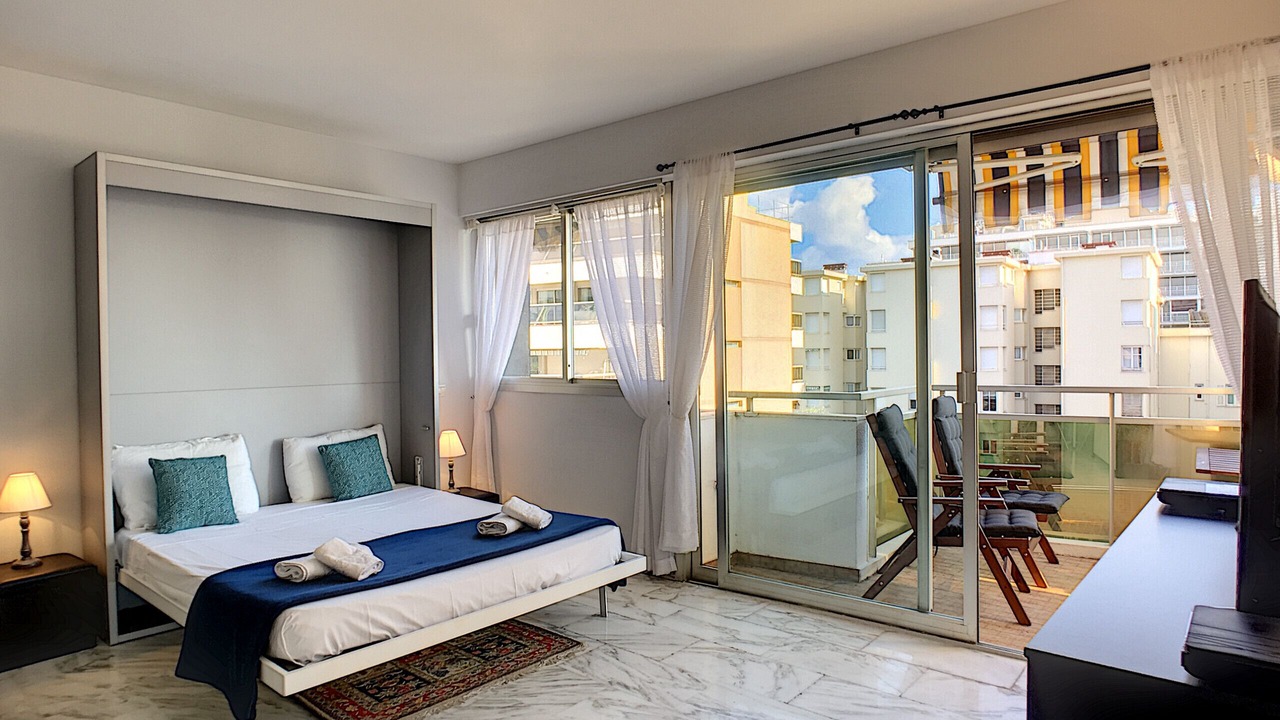 Photo of Bedroom in Carre d'Or