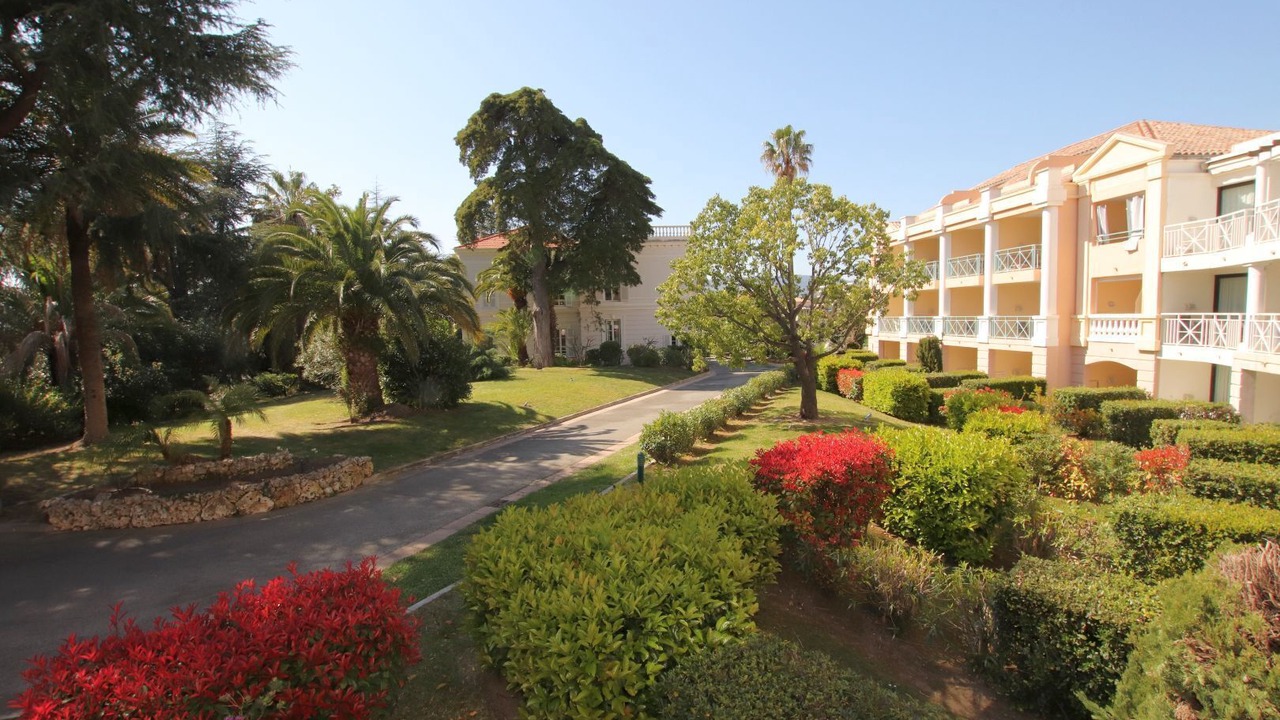 Photo of Outdoor in La Croix des Gardes