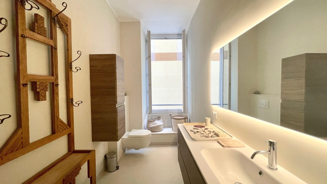 Photo of Bathroom in Jean-Medecin