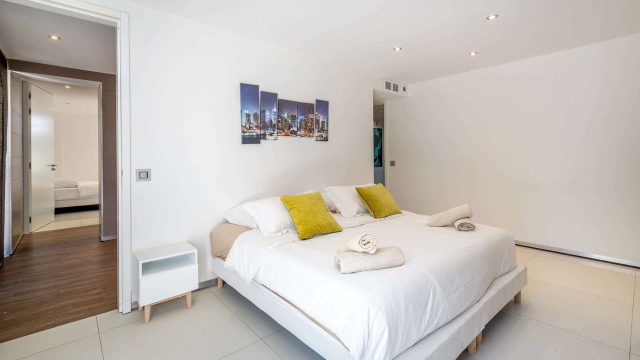 Photo of Bedroom in Carnot