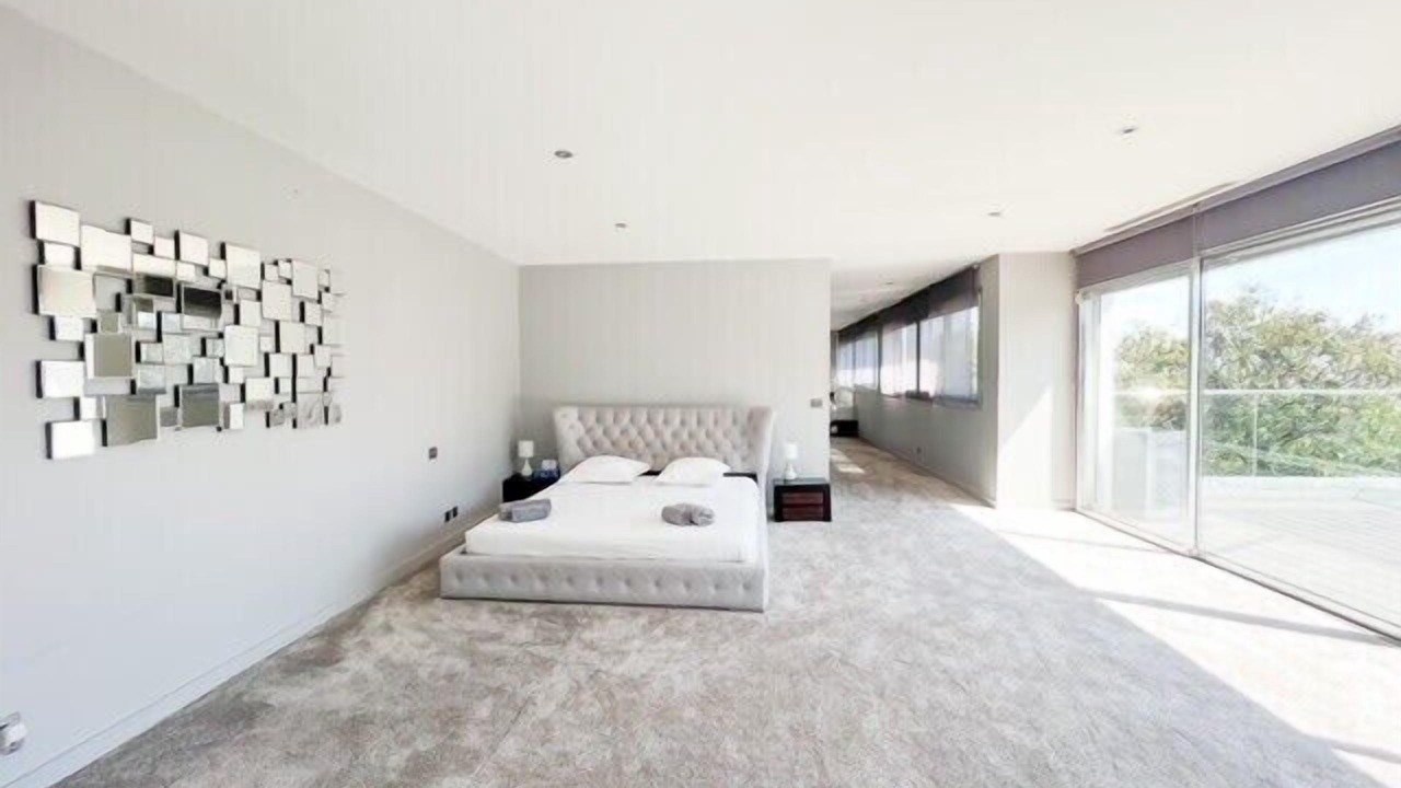 Photo of Bedroom in Carnot