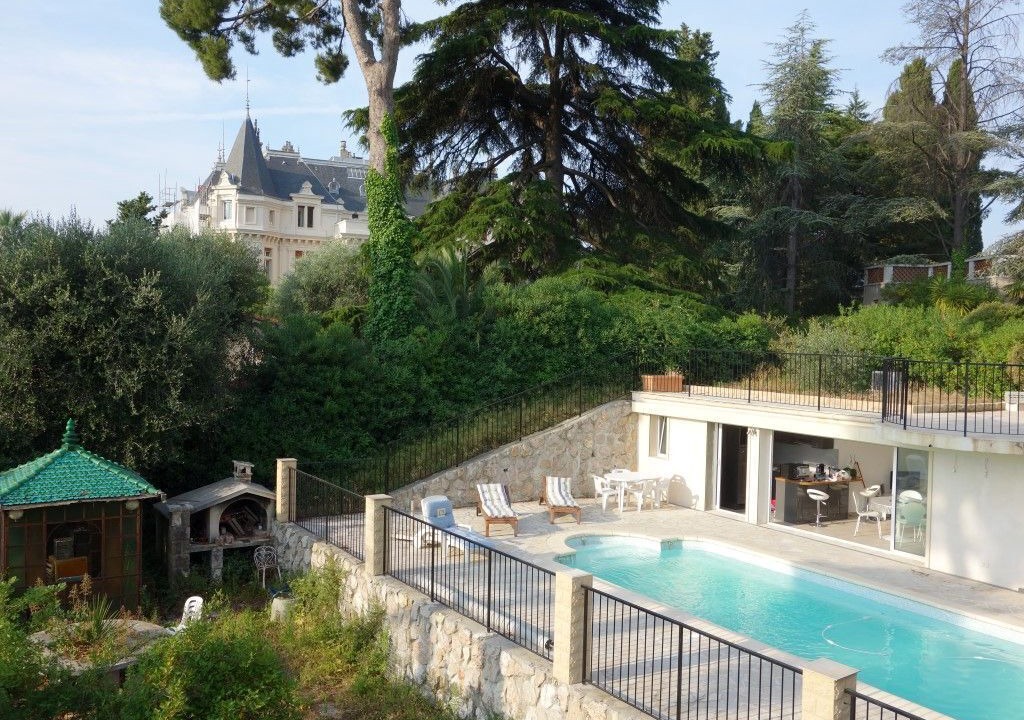 Photo of Outdoor in Gairaut