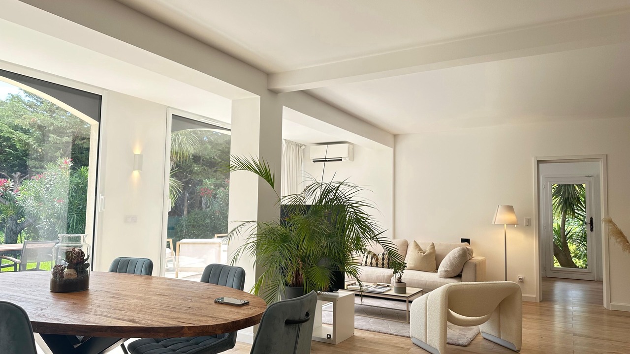 Photo of Livingroom in Cap-d'Antibes