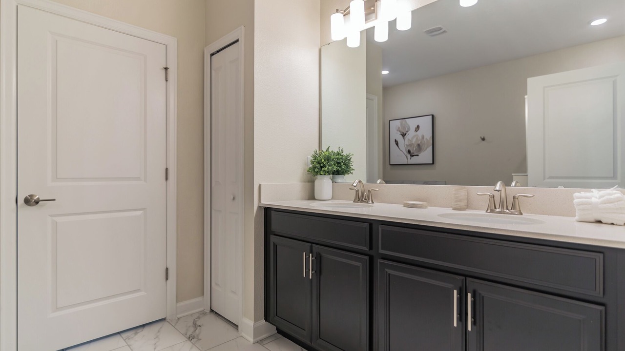 Photo of Bathroom in Four Corners