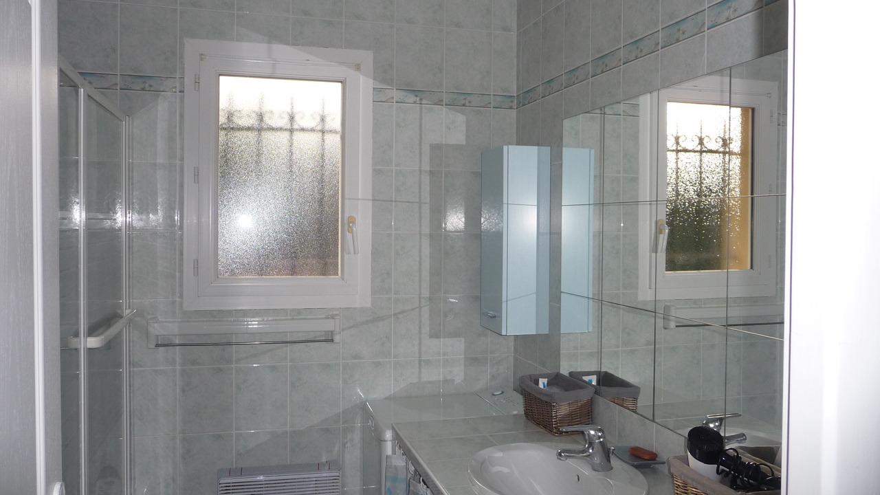 Photo of Bathroom in Saint-Jacques