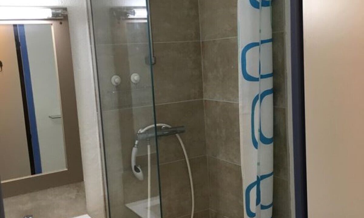 Photo of Bathroom in Cannes La Bocca