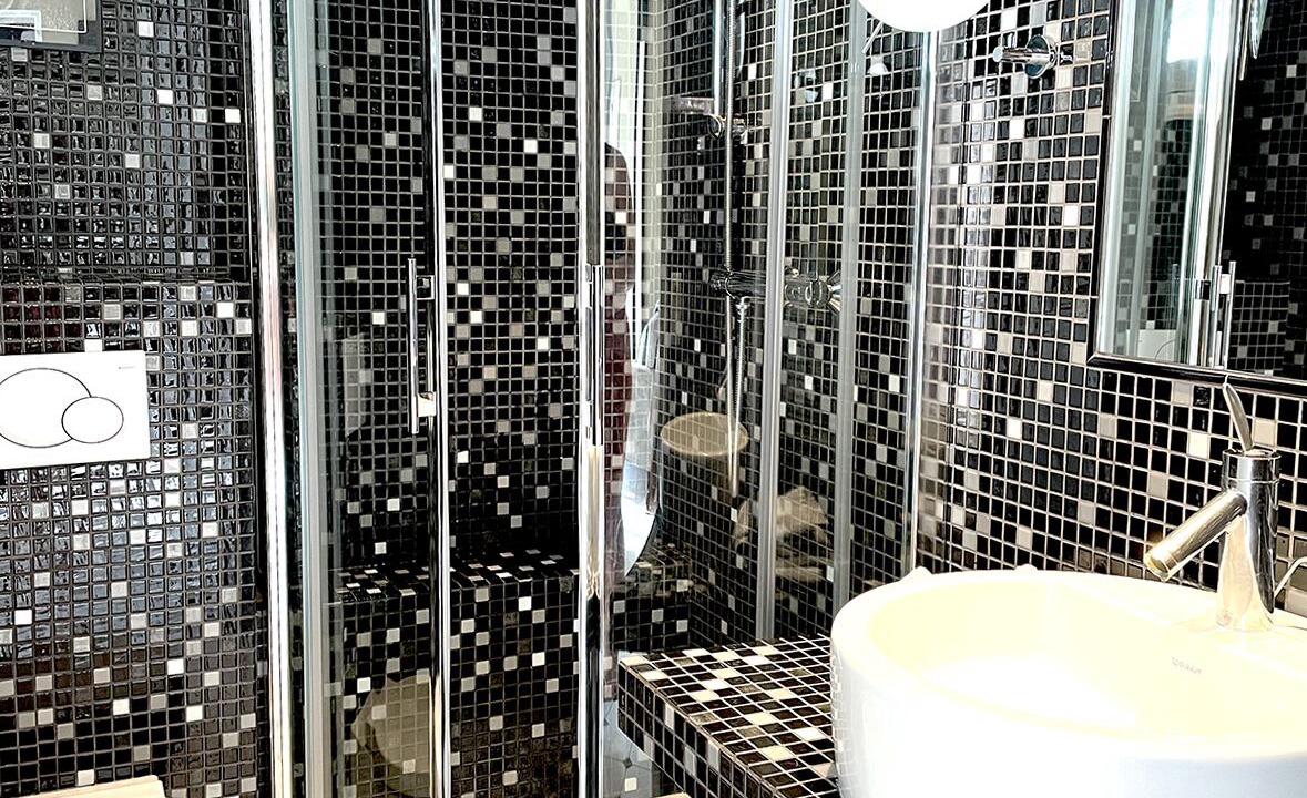 Photo of Bathroom in Jean-Medecin