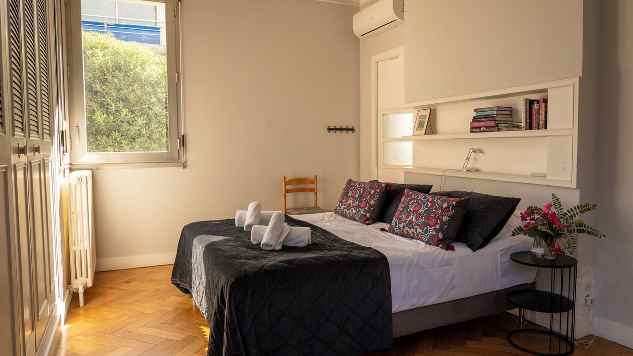 Photo of Bedroom in Golfe Juan