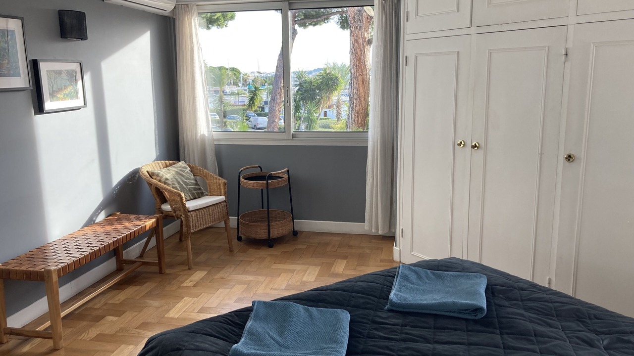 Photo of Bedroom in Golfe Juan